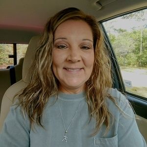 Meet your Posher, Regina